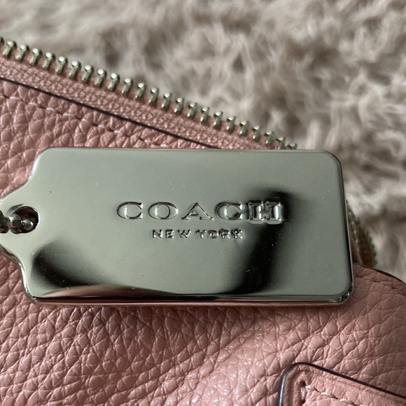 Coach Pink Pebble Leather Purse 👛 - Picture 12 of 16